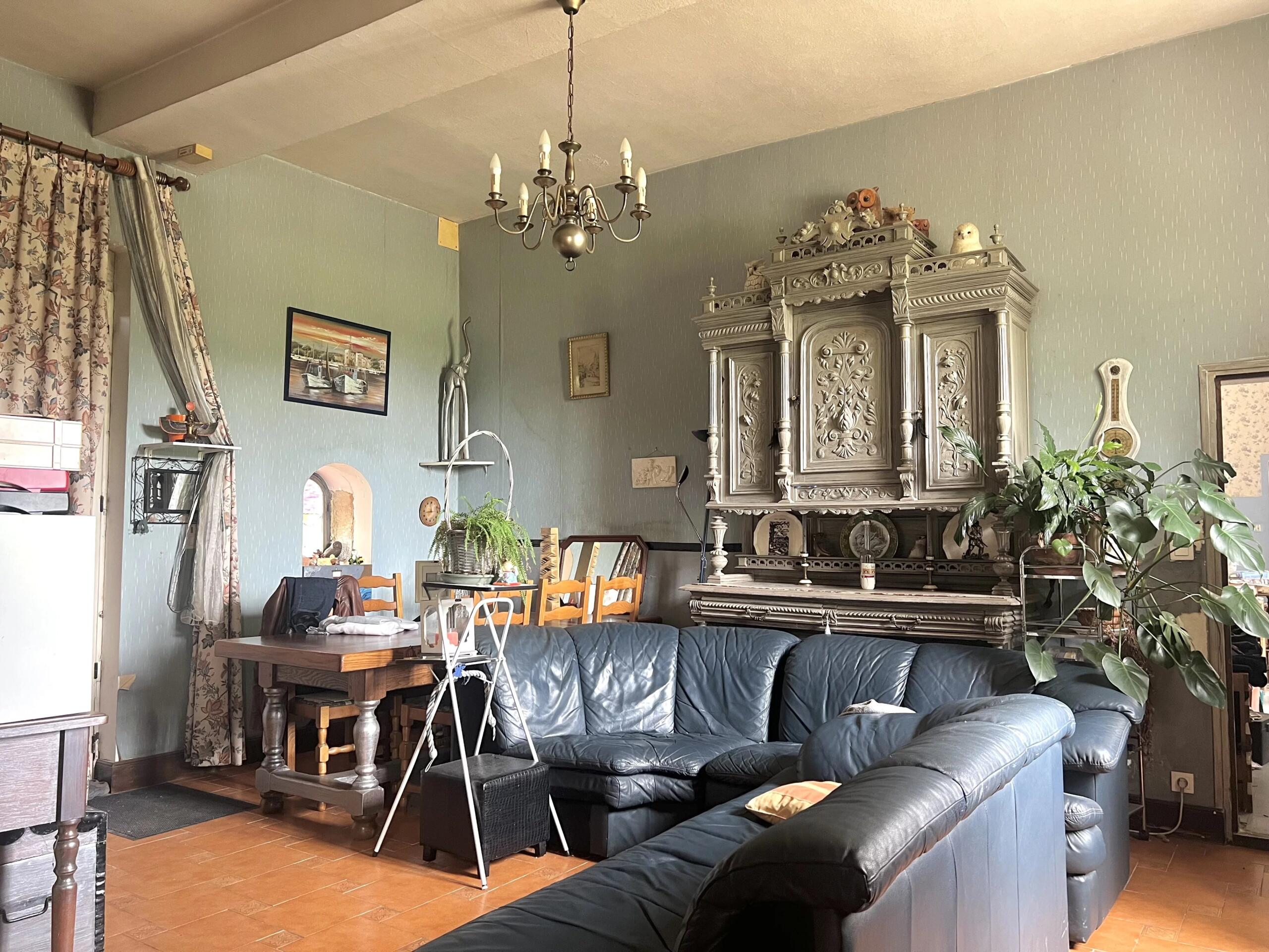 Peaceful farm and Chateau in Bergerac, Aquitaine – France – BVI79600