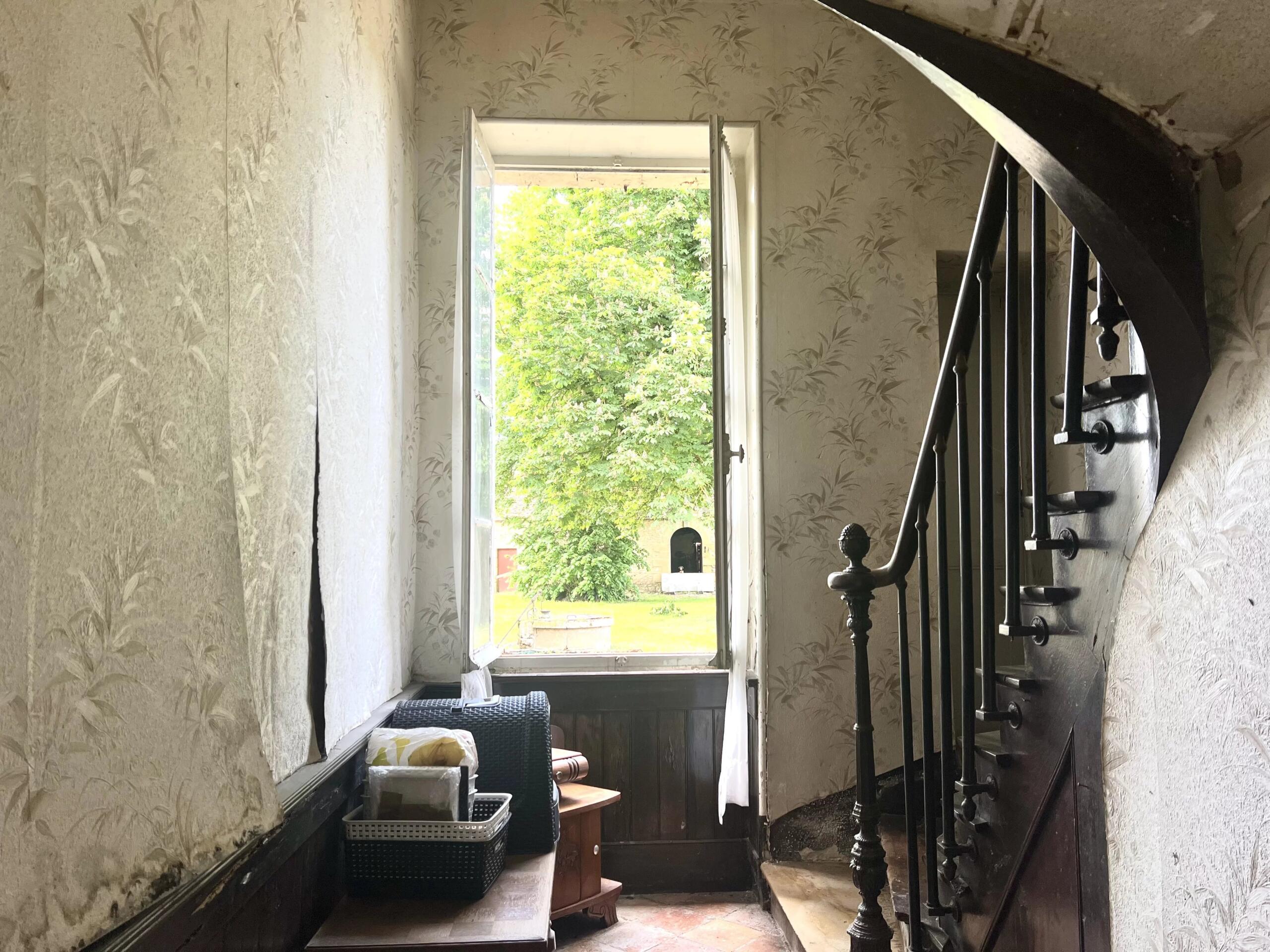 Peaceful farm and Chateau in Bergerac, Aquitaine – France – BVI79600