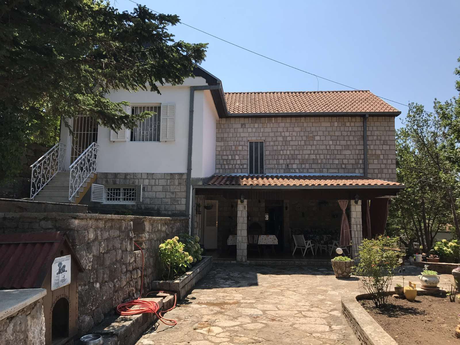 5 bedroom House in Sutomore, Montenegro – CMM52843