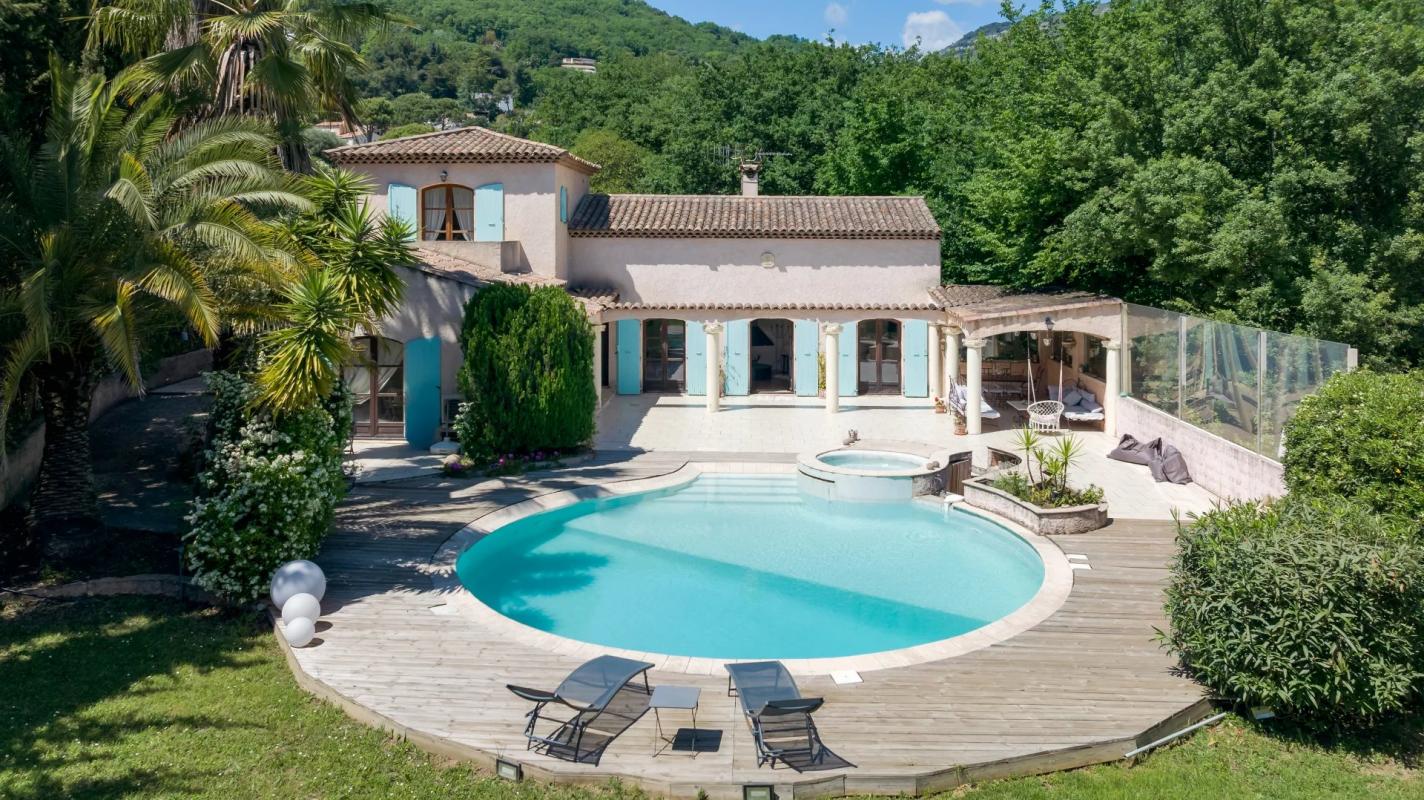 3 bedroom villa in Vence, Alpes-Maritimes, France – 12030372604