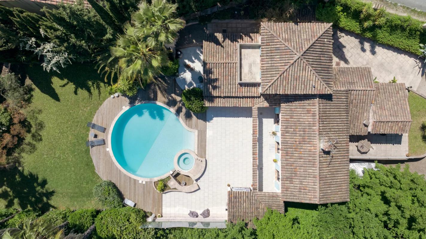 3 bedroom villa in Vence, Alpes-Maritimes, France – 12030372604