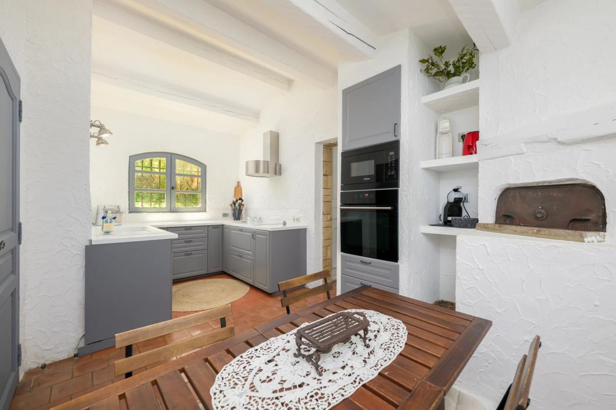 3 bedroom villa in Vence, Alpes-Maritimes, France – 12030372604