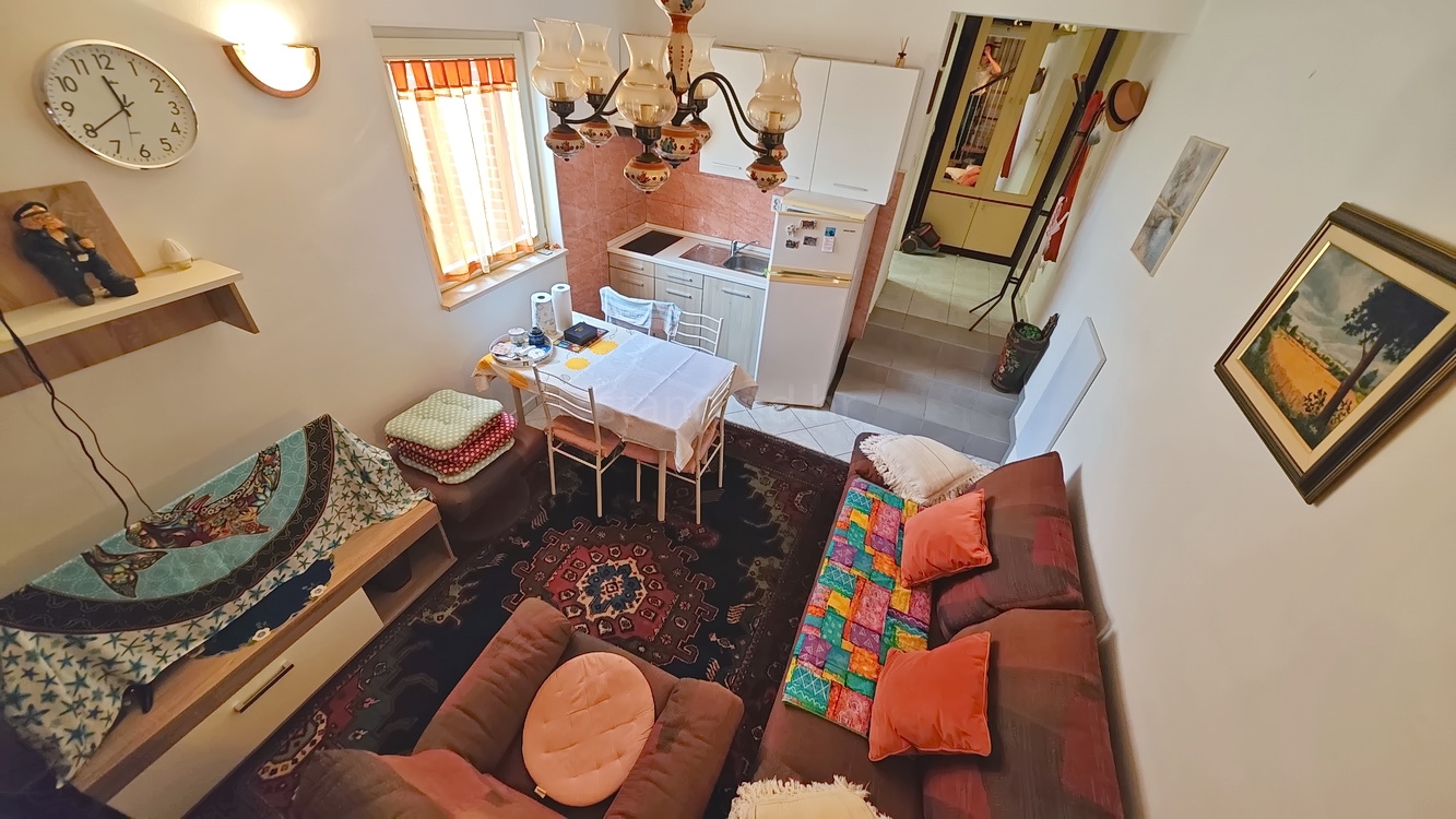 1 bedroom apartment in Omišalj, Croatia – 103381