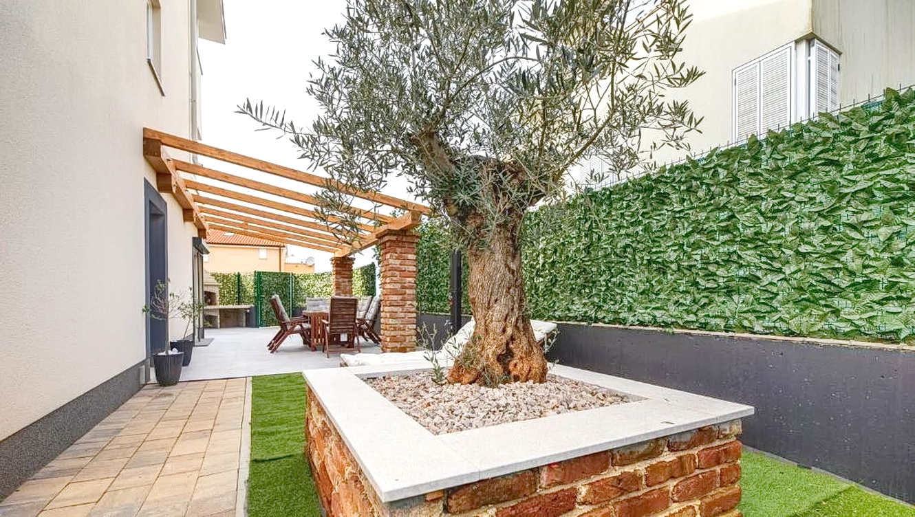 2 bedroom apartment in Malinska-Dubašnica, Croatia – 103380