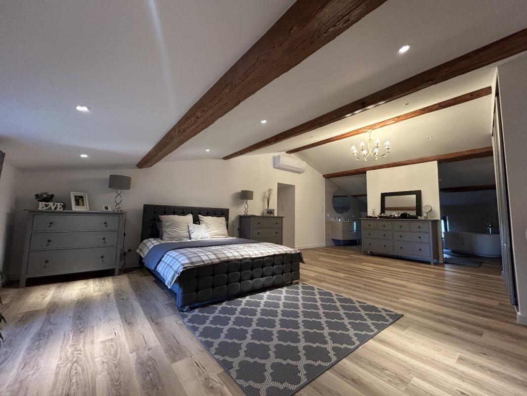 10 bedroom maison in Carcassonne, Aude, France – C260A36747F245D3