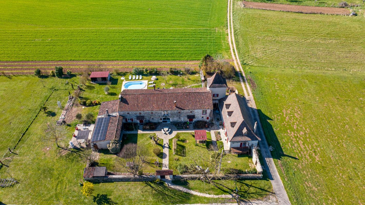 7 bedroom propriete in Larnagol, Lot, France – E1BE94B763BF4A34