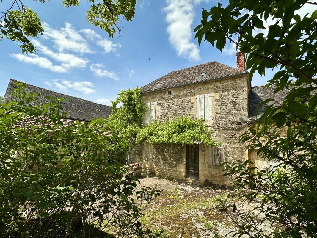 8 bedroom maison in Cressensac, Lot, France