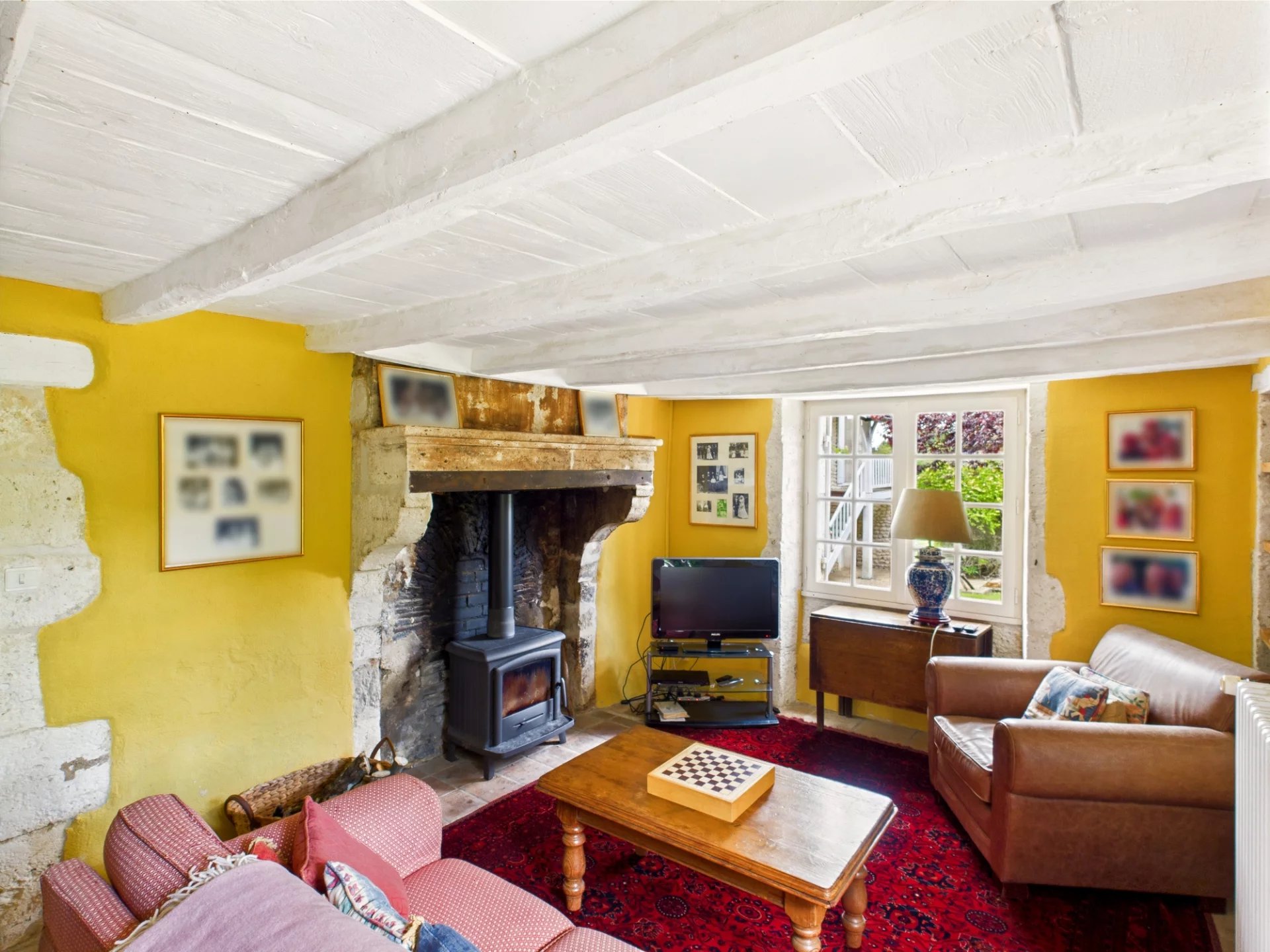 Elegant Domain set in 5 Hectares of Rolling Countryside, Aquitaine – France – BVI78773