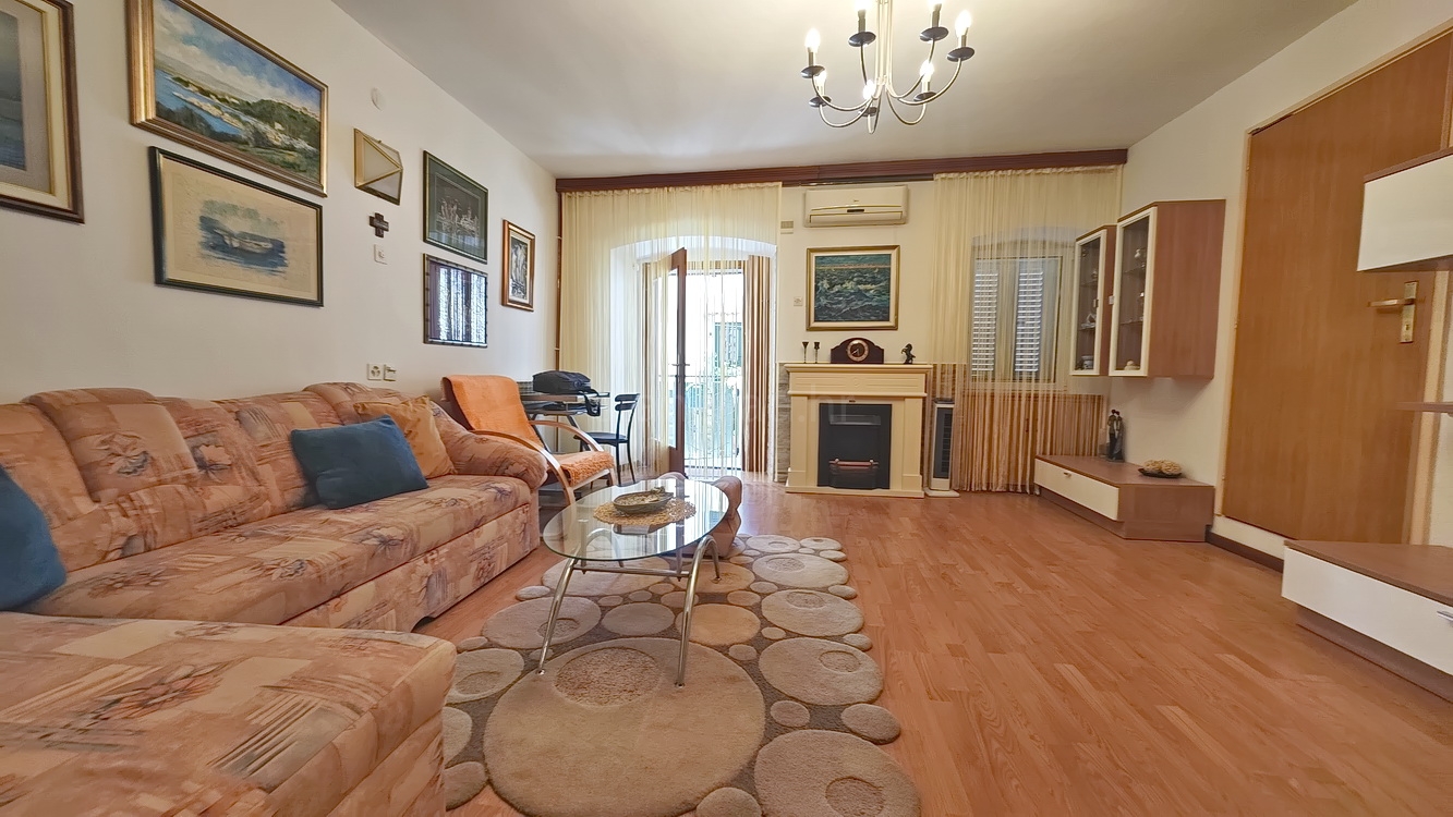 2 bedroom villa in Omišalj, Croatia – 103390