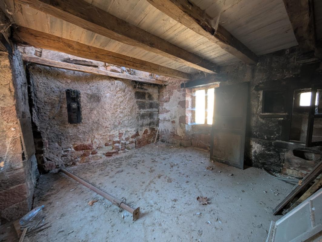 maison a renover in Villecomtal, Aveyron, France