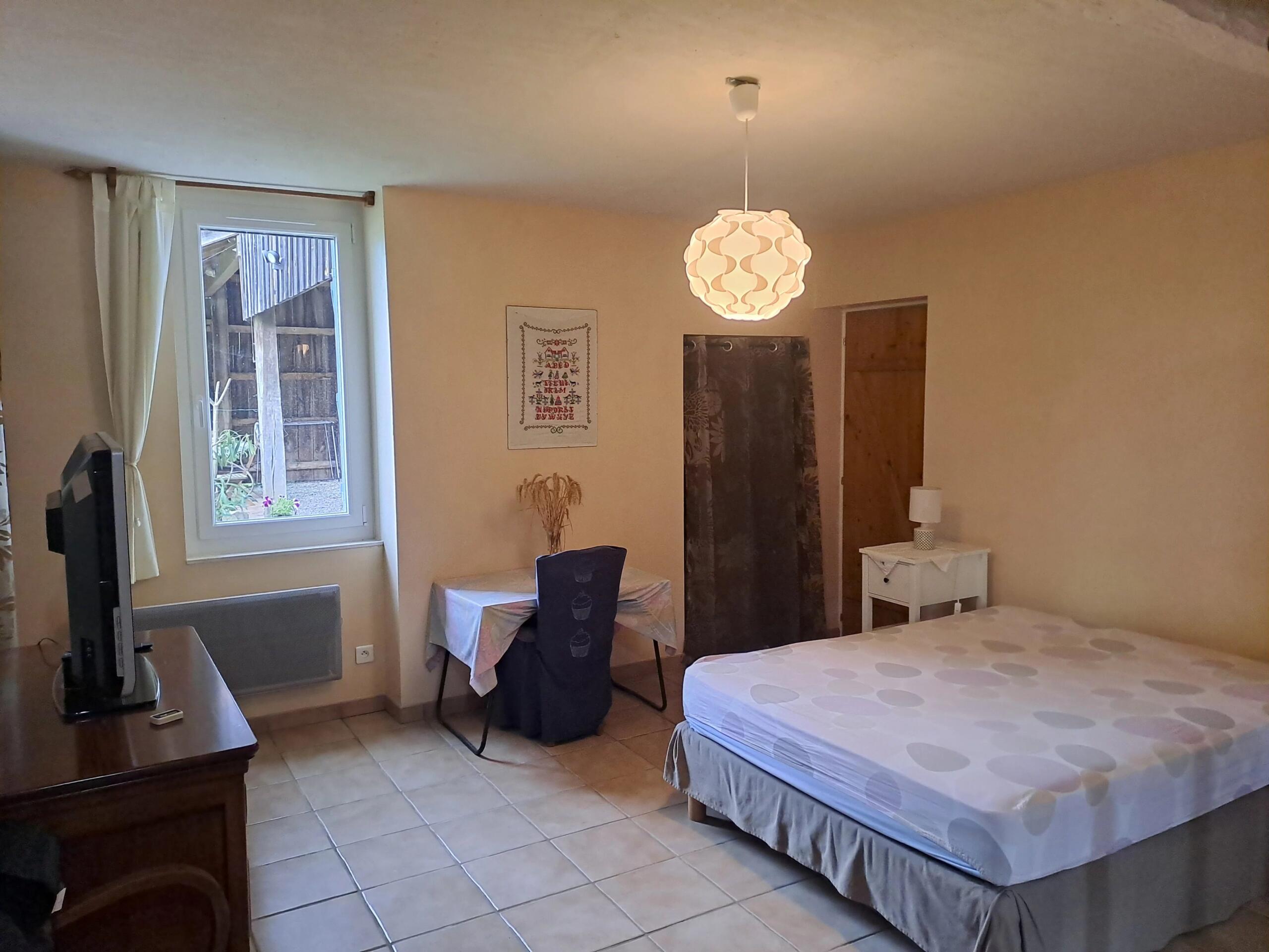 Pretty residence with guest house a stones’s throw from Tonneins, Aquitaine – France – BVI80566