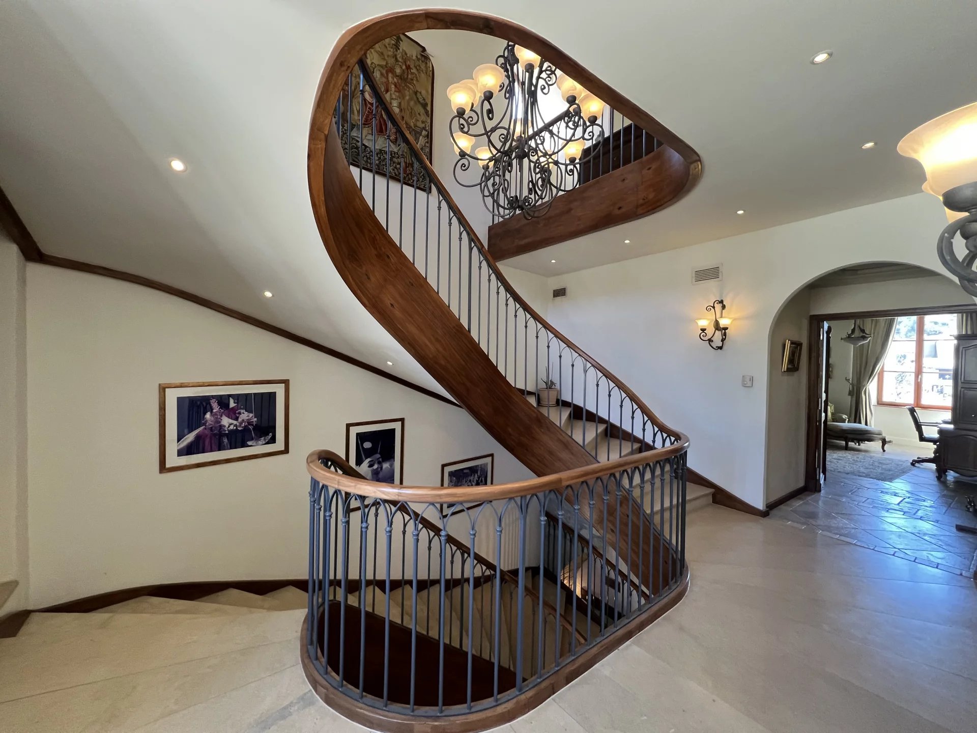 Exceptional Historic Residence in the Heart of Limoux, Languedoc-Roussillon – France – BVI80265