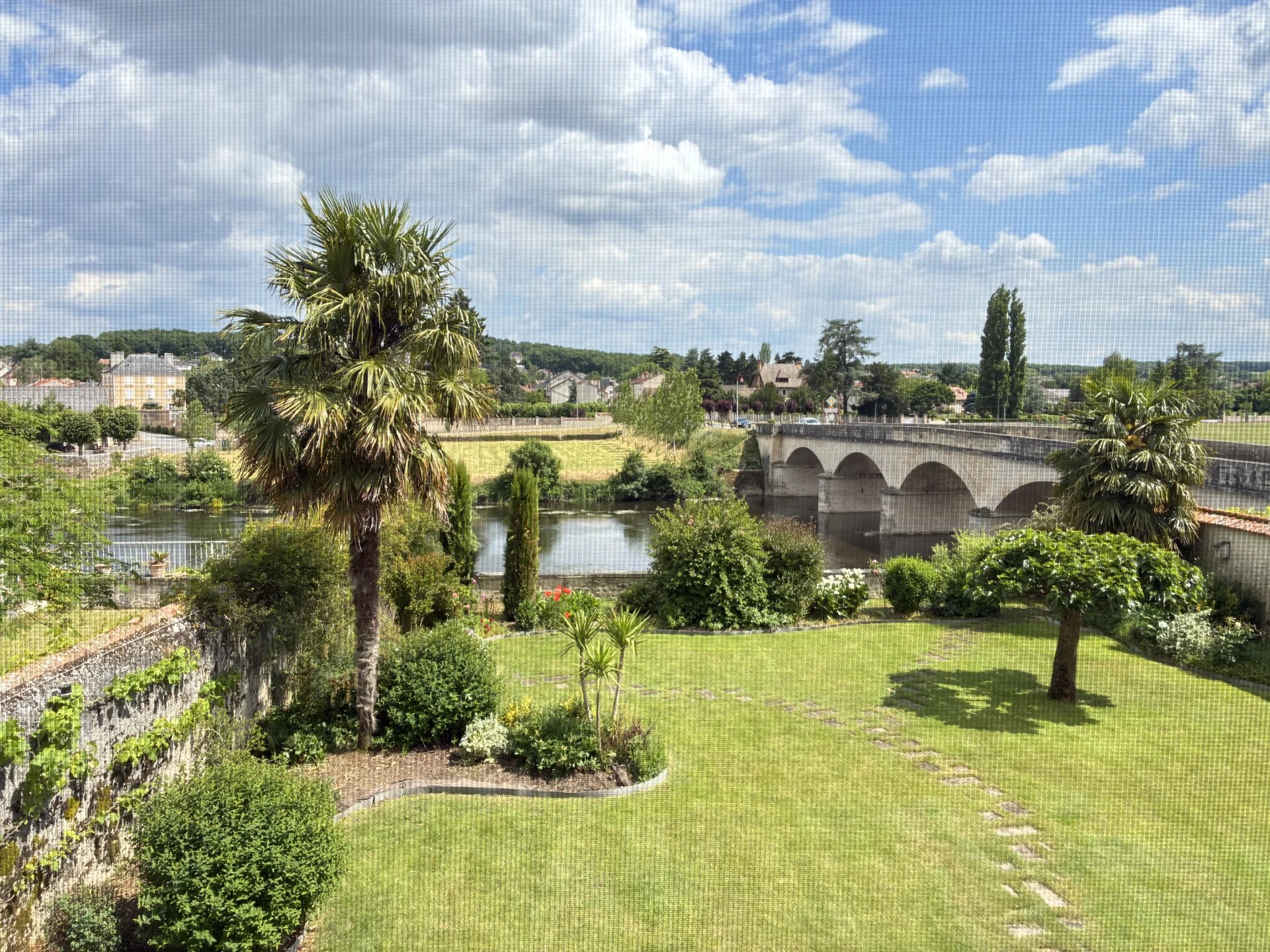 Elegant riverside Manor House in the heart of Saint Savin, Poitou-Charentes – France – BVI80137