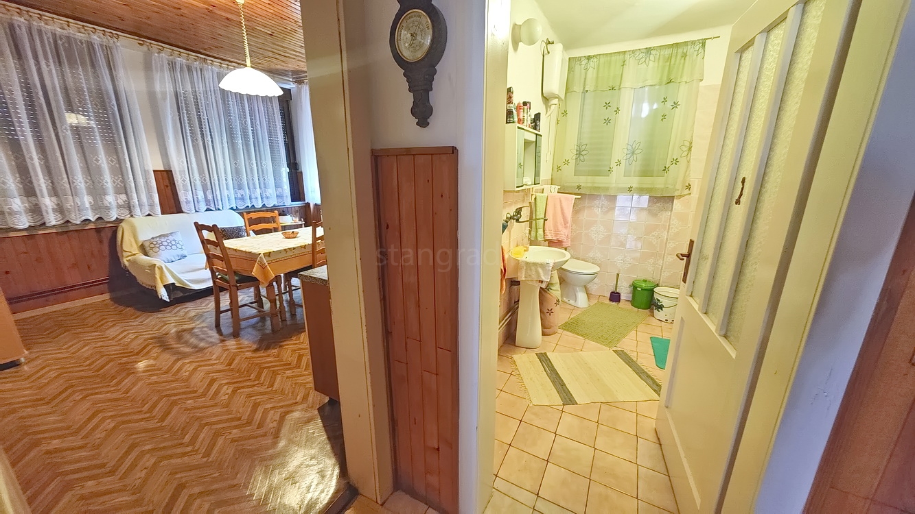 3 bedroom villa in Dobrinj, Croatia – 103389