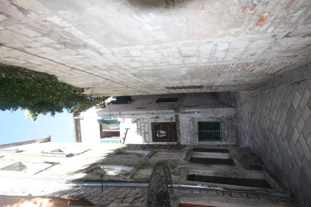 3 bedroom Apartment in Kotor, Montenegro – CMM2669