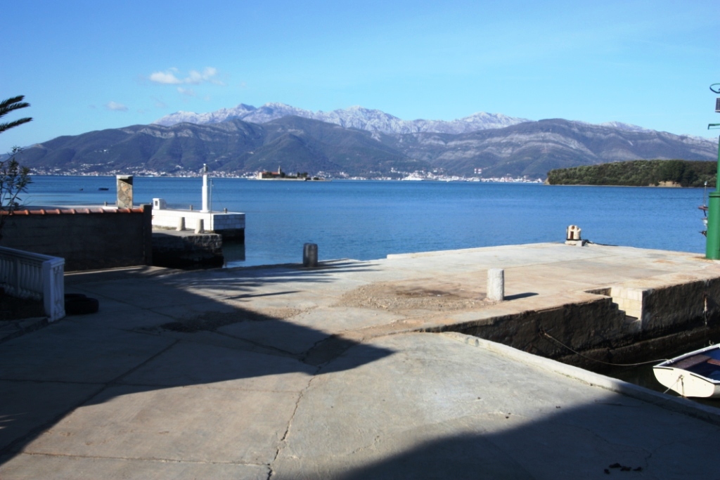 Plot in Tivat, Montenegro – CMM2654