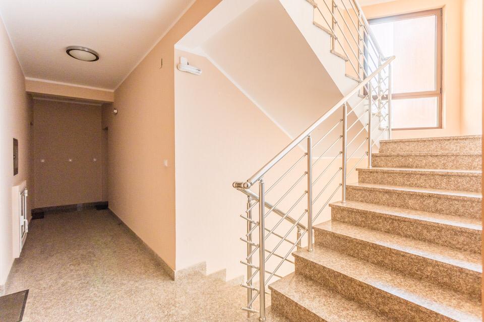 Apartment in Bečići – 2-Bedroom, 350m to the Sea, Montenegro – MRENB81