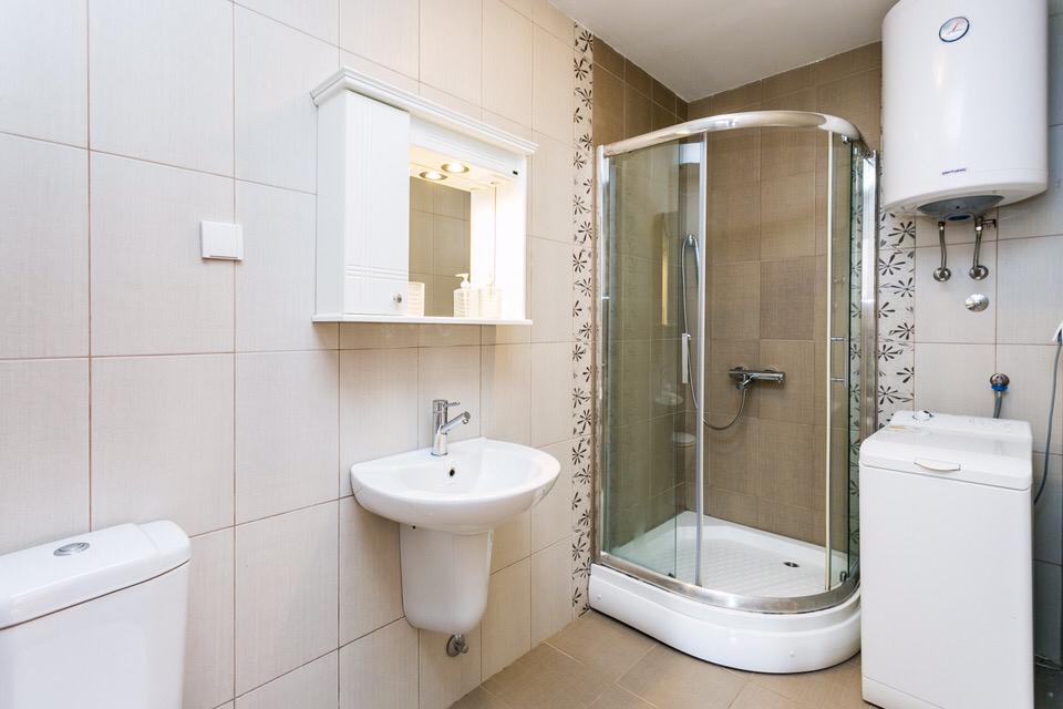 Apartment in Bečići – 2-Bedroom, 350m to the Sea, Montenegro – MRENB81