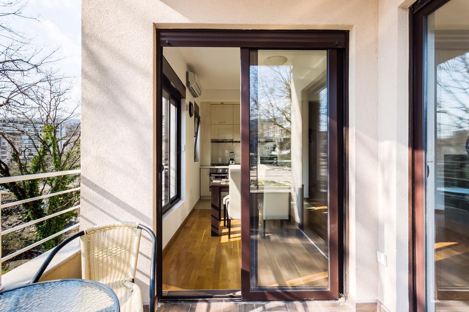 Apartment in Bečići – 2-Bedroom, 350m to the Sea, Montenegro – MRENB81