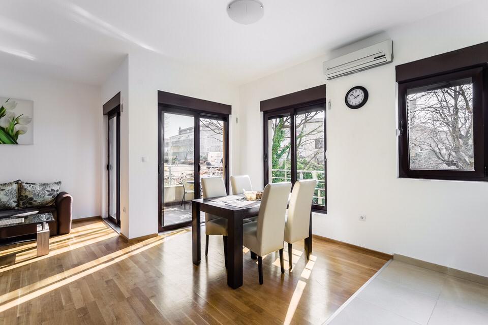 Apartment in Bečići – 2-Bedroom, 350m to the Sea, Montenegro – MRENB81