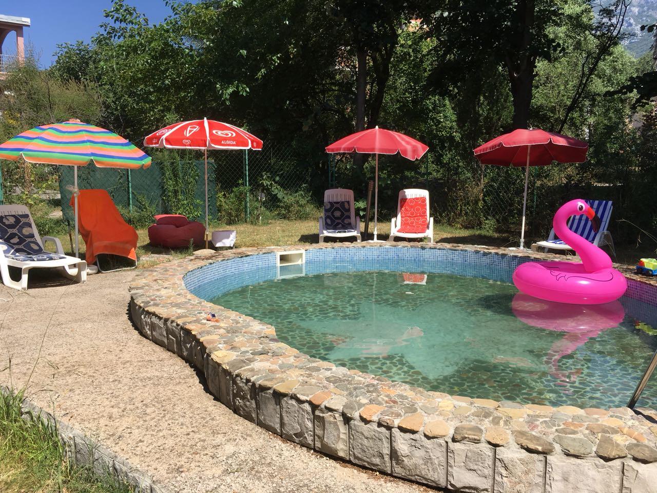 Four-Story Aparthotel for Sale in Sutomore,  – MRENB83