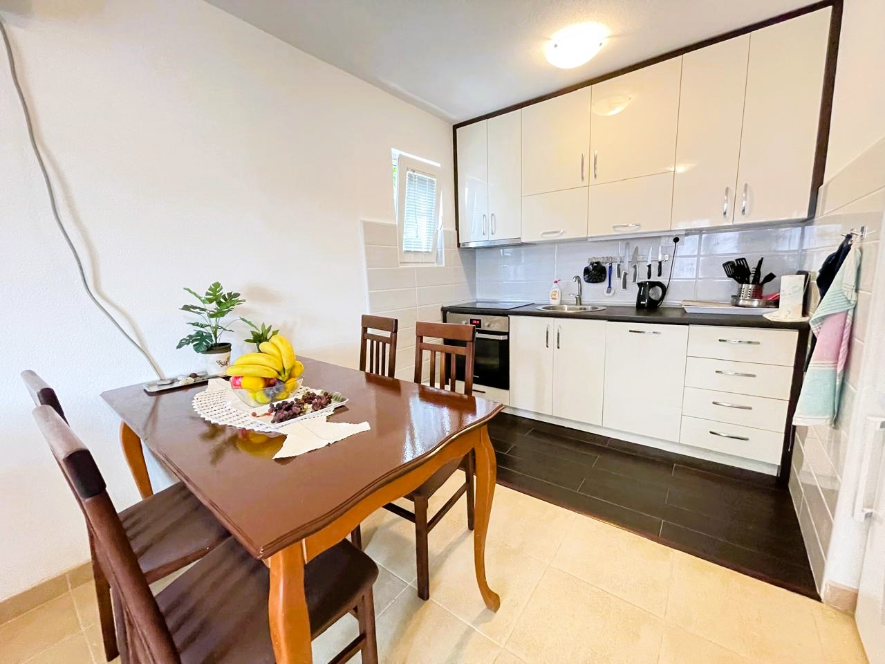 House for Sale in Sutomore Bar, Montenegro – MREALE55