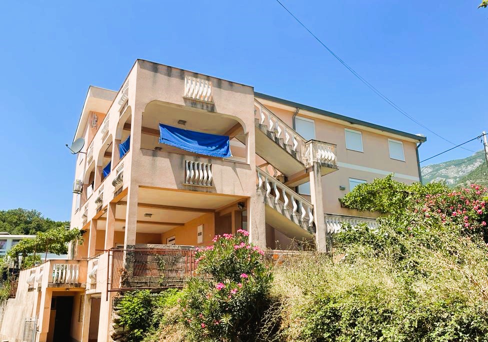 Mini Hotel for Sale in Sutomore, Montenegro – MREALE56