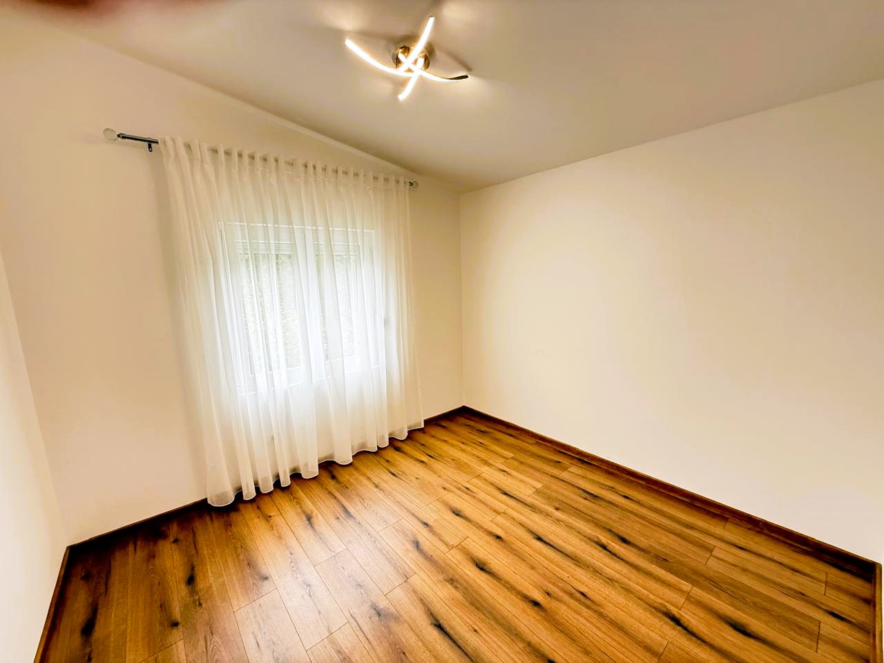 New Family House for Sale in Dobra Voda, Bar – Sea Area, 3 Bedrooms, Garden, Montenegro – MREALE62