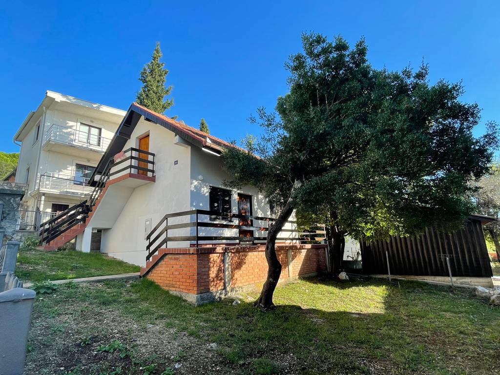 House for Sale in Ratac, Bar – Sea View, 4 Bedrooms, 700m from the Coast, Montenegro – MREALE62