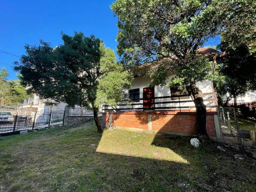 House for Sale in Ratac, Bar – Sea View, 4 Bedrooms, 700m from the Coast, Montenegro – MREALE62