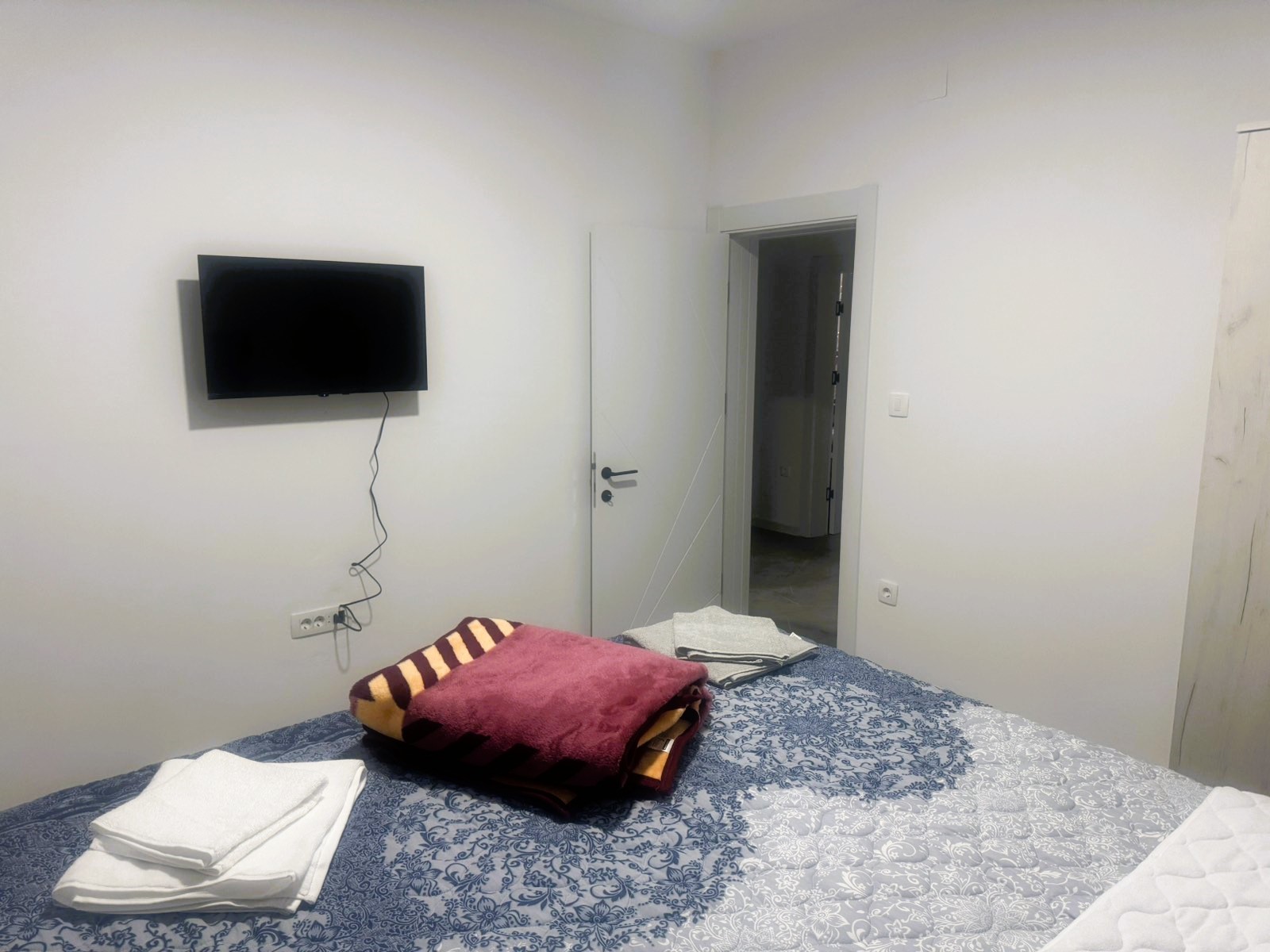 New Furnished House for Sale in Krimovica – Sea Proximity, Modern Amenities, Montenegro – MREDR-001