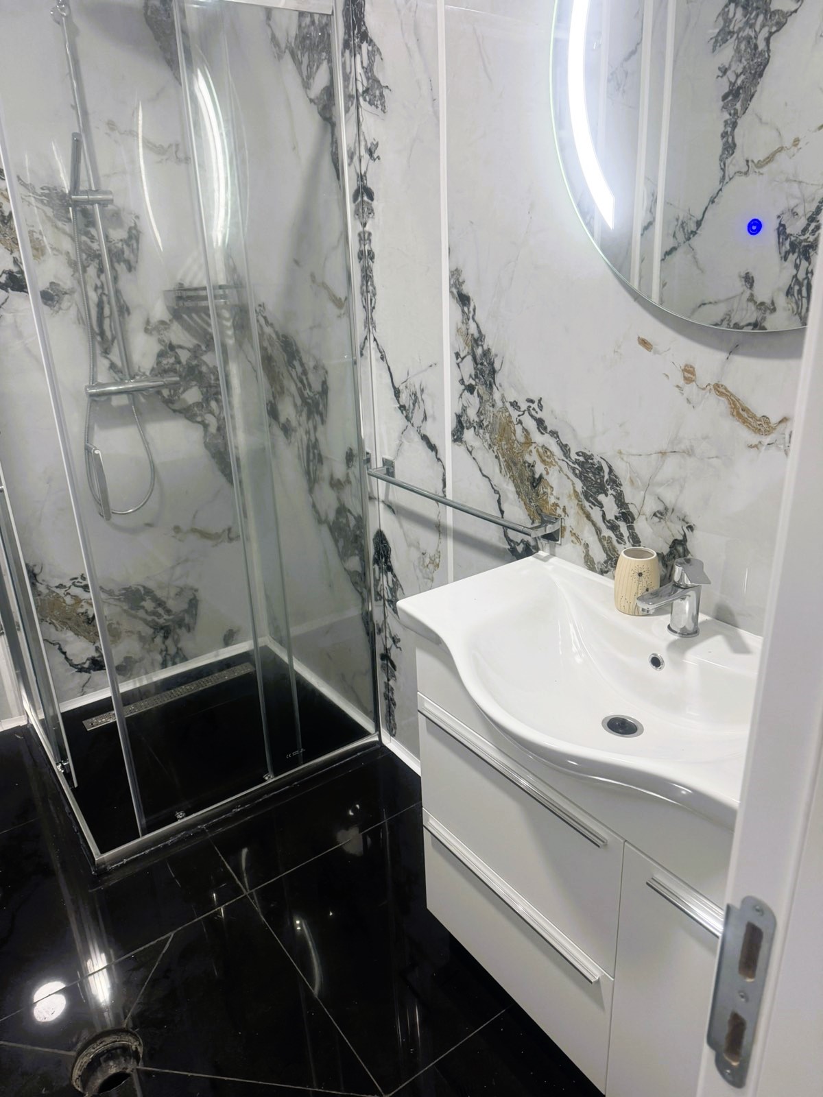 New Furnished House for Sale in Krimovica – Sea Proximity, Modern Amenities, Montenegro – MREDR-001