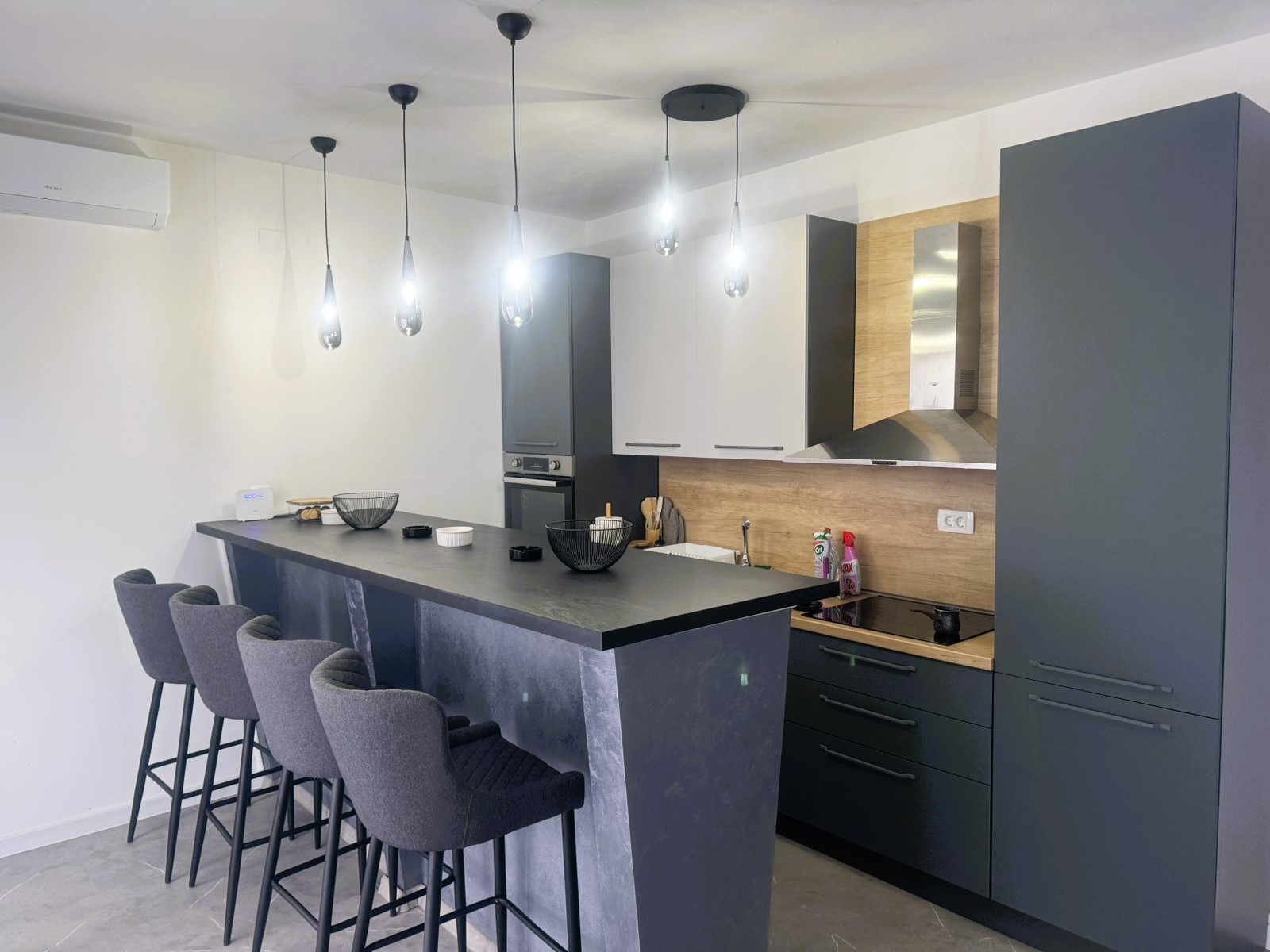 New Furnished House for Sale in Krimovica – Sea Proximity, Modern Amenities, Montenegro – MREDR-001