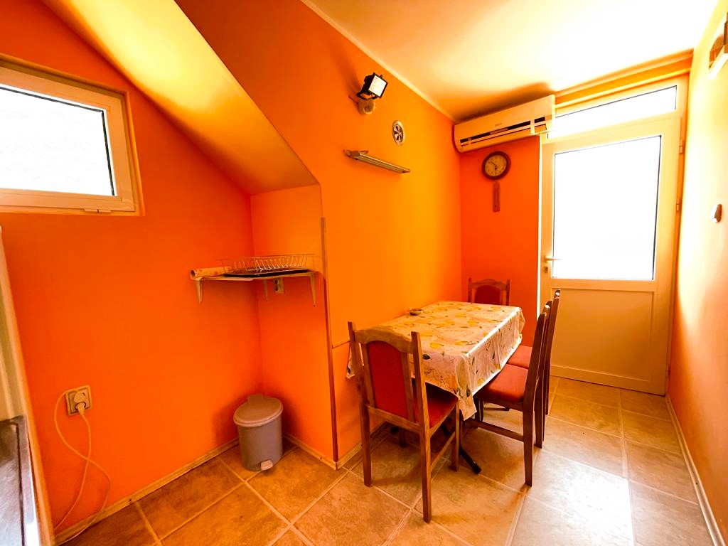 Spacious House for Sale in Sutomore with Sea & Mountain View – 8 Bedrooms, Guest Apartment & Parking, Montenegro – MREALE64