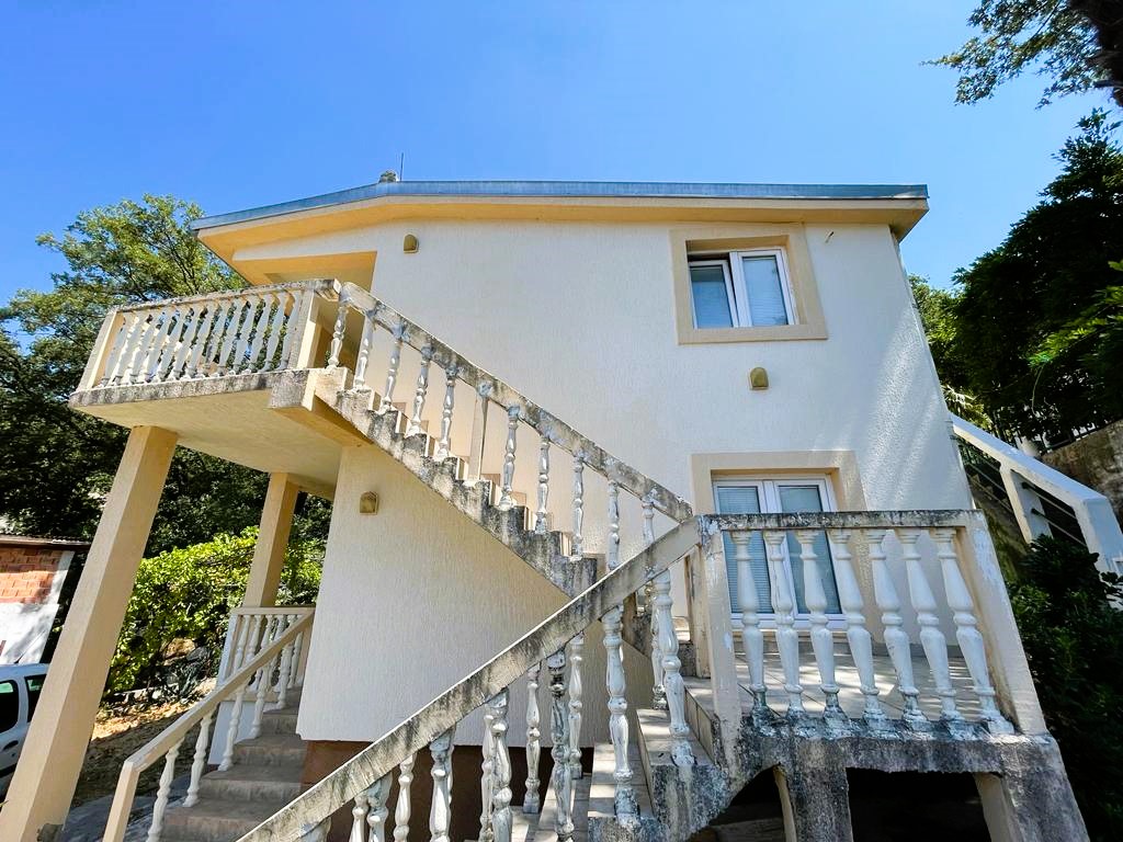 Charming House with Sea View in Sutomore | 146m² Ideal Family Home,  – MREALE72