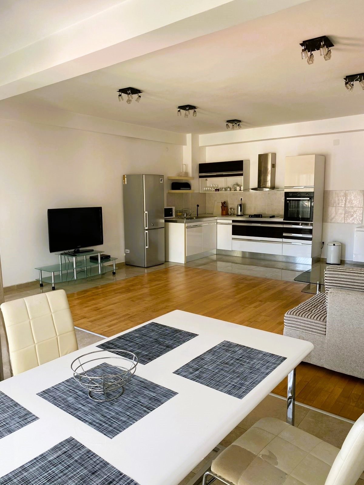 Spacious 2 Bedroom Apartment Budva Sea View | 107m² | Ideal Budva Home, Montenegro – MRENB83