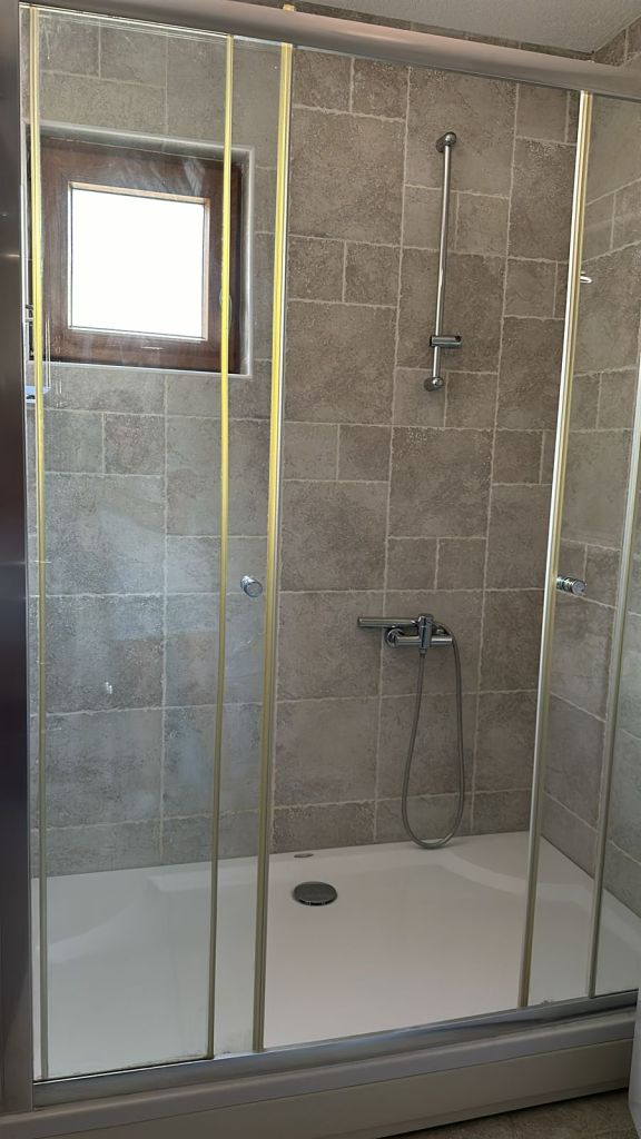 Spacious 124m² Sea View Apartment for Sale in Budva Lazi, Montenegro – MRENB84