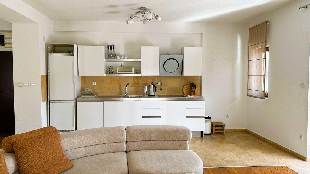 Spacious 124m² Sea View Apartment for Sale in Budva Lazi, Montenegro – MRENB84