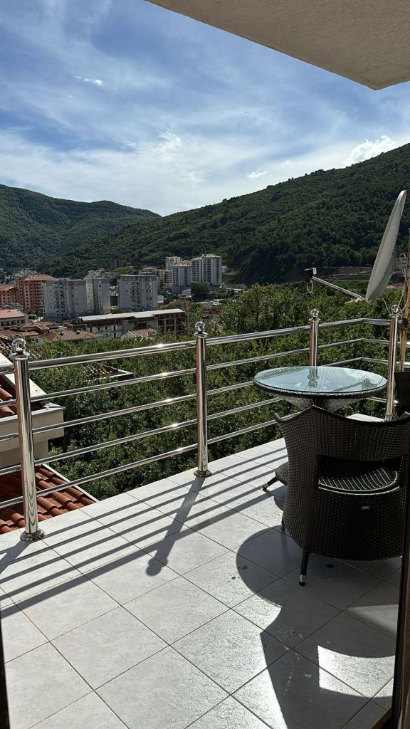 Spacious 124m² Sea View Apartment for Sale in Budva Lazi, Montenegro – MRENB84