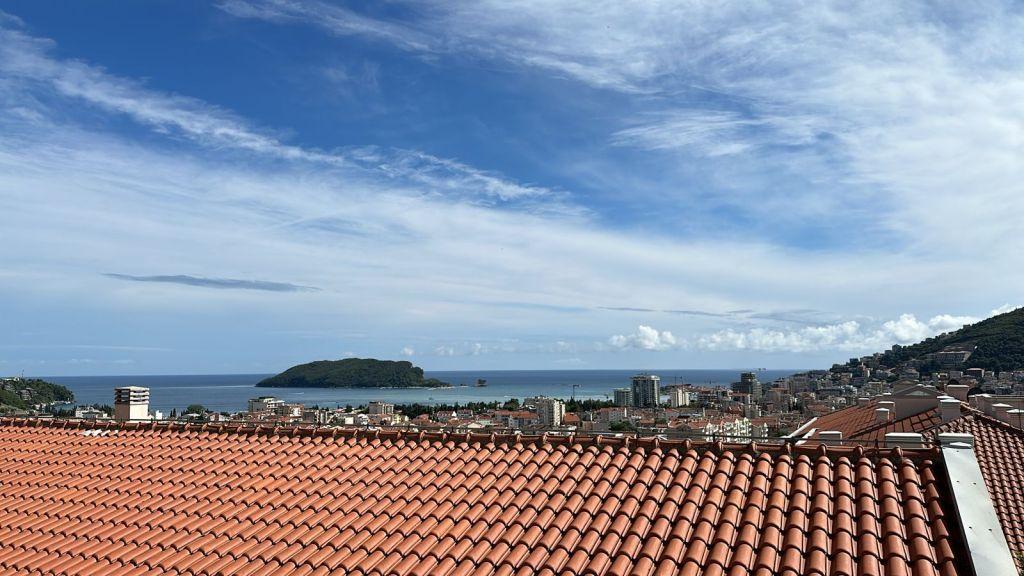 Spacious 124m² Sea View Apartment for Sale in Budva Lazi, Montenegro – MRENB84