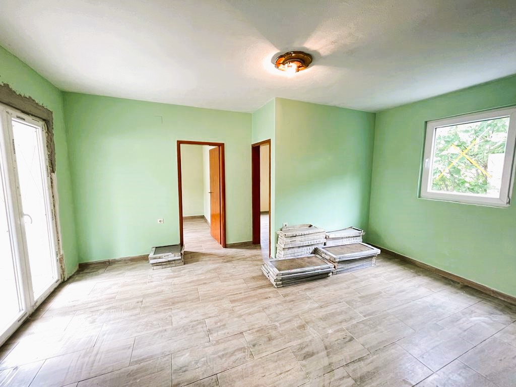 Affordable House for Sale in Sutomore Montenegro – Investment Opportunity, Montenegro – MREALE74