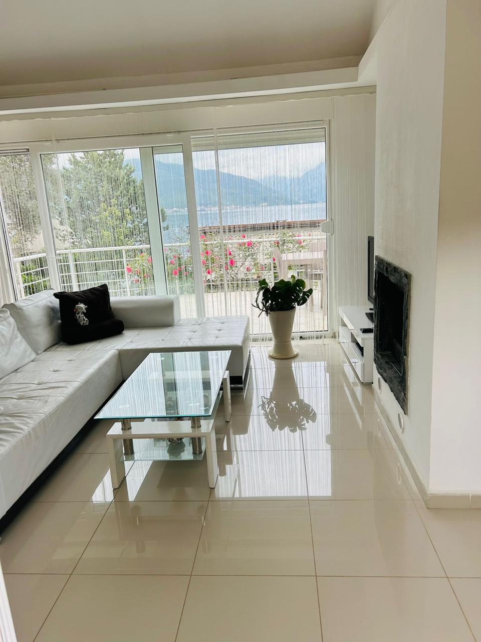 Seaside House for Sale in Krašići Montenegro – Panoramic Views & Guest Apartments, Montenegro – MREALE75