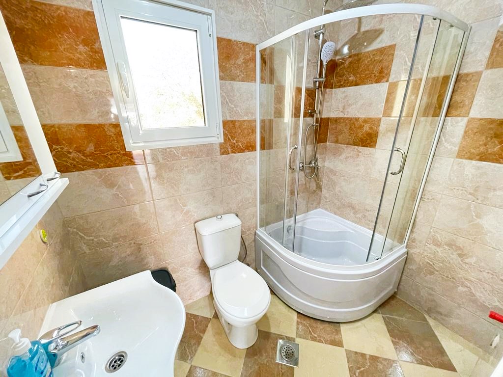 Sea View Property in Sutomore –For Sale  210m² Home with Rooftop Terrace, Montenegro – MREALE81