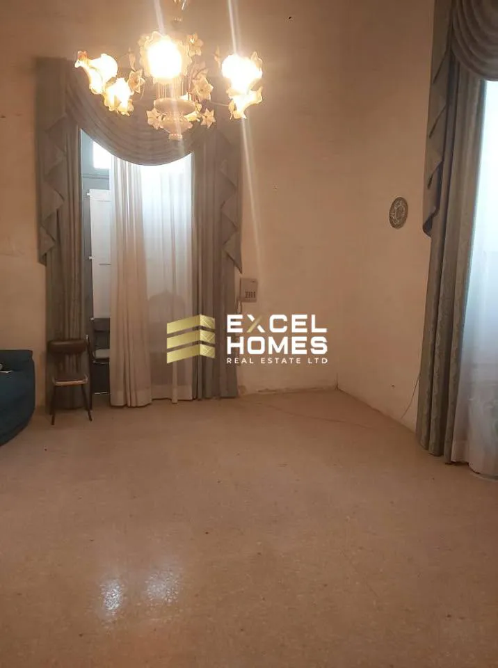 5 bedroom Character House in San Lawrenz, Malta – 63126