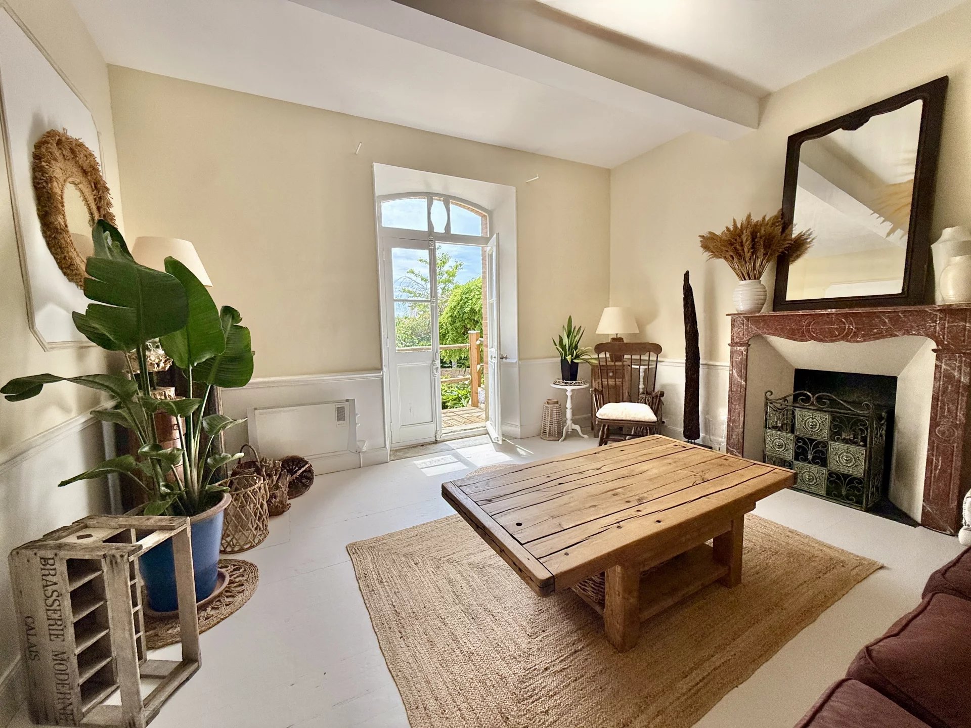 Unusual stone property tastefully renovated, Languedoc-Roussillon – France – BVI81119