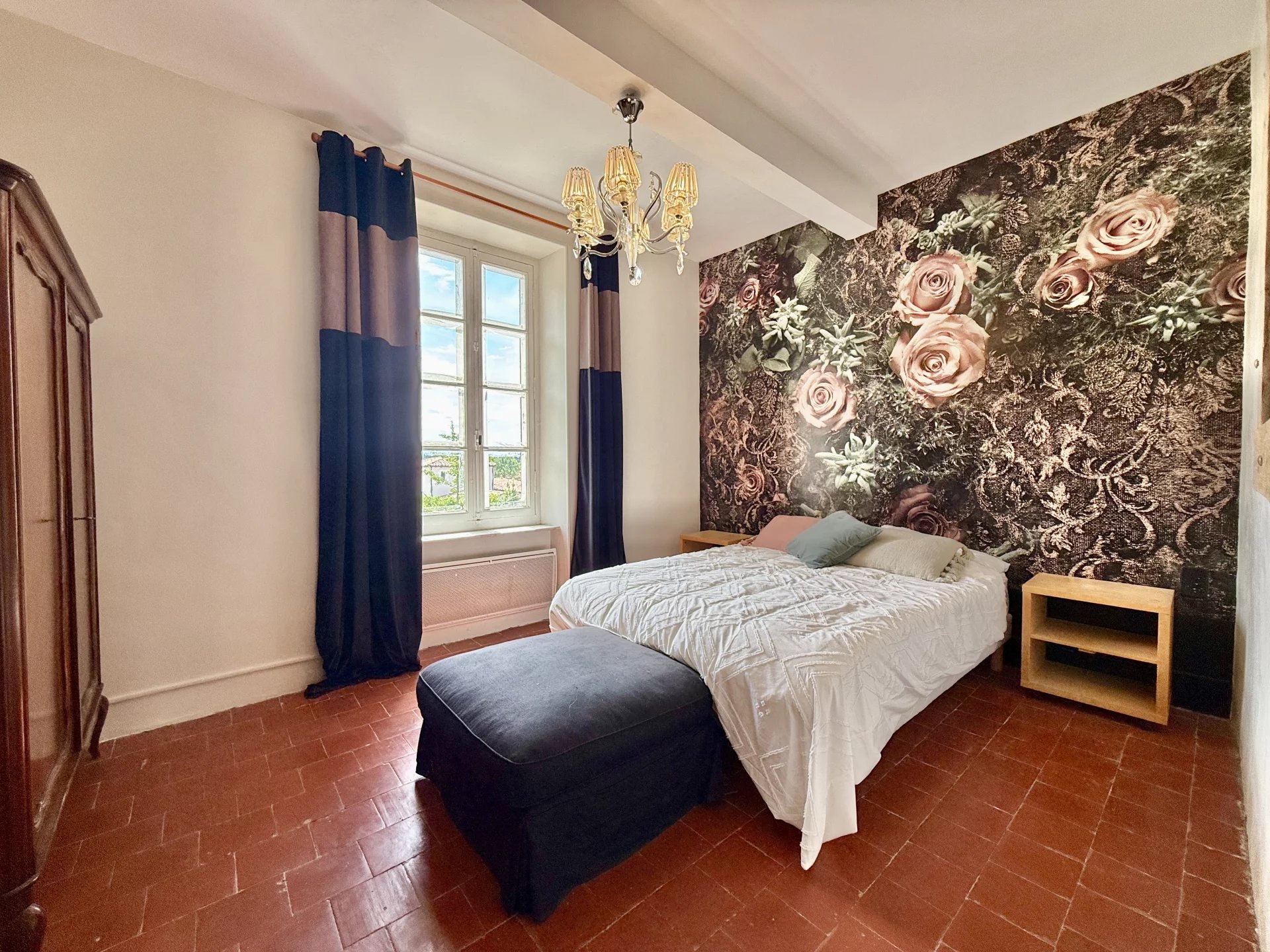 Unusual stone property tastefully renovated, Languedoc-Roussillon – France – BVI81119