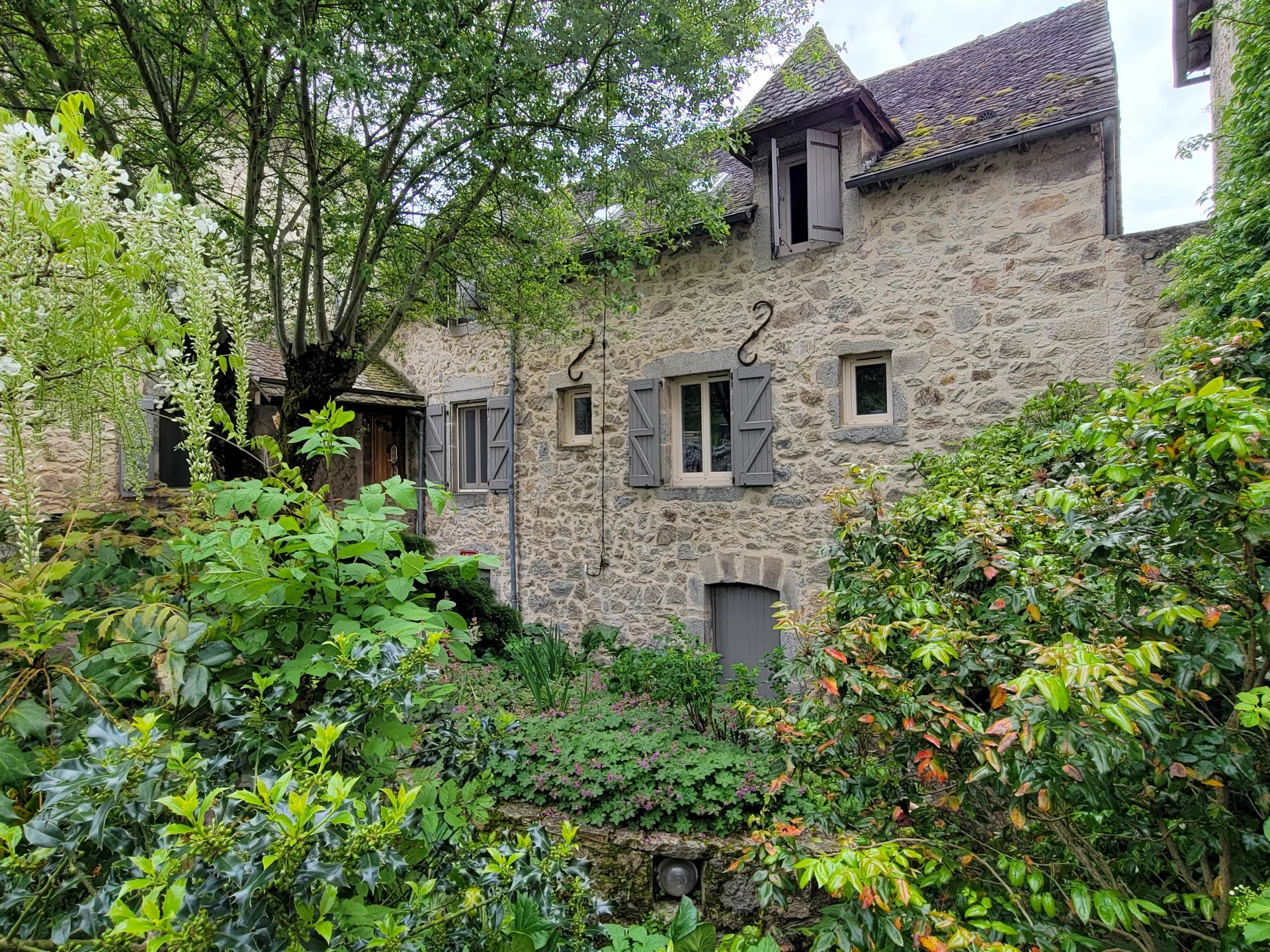 A unique slice of French village life – former doctor’s house with apartment and studio space, Midi-Pyrénées – France – BVI78163