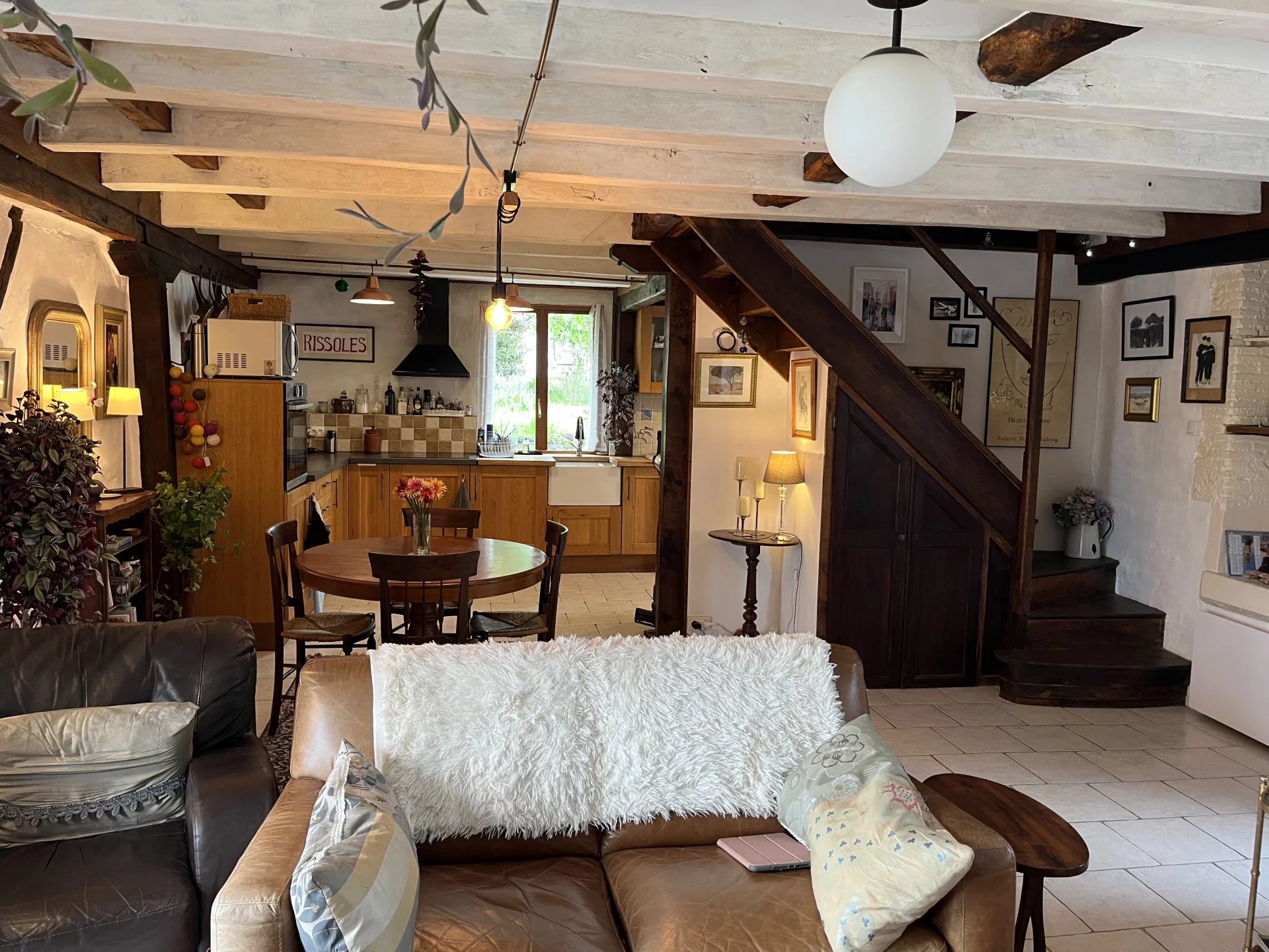 Stunning cottage with separate annexe, pool  and outbuildings, Poitou-Charentes – France – BVI80657