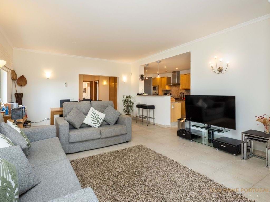 2 bedroom Apartment in Estômbar E Parchal, Algarve, Portugal – OHP 001-505