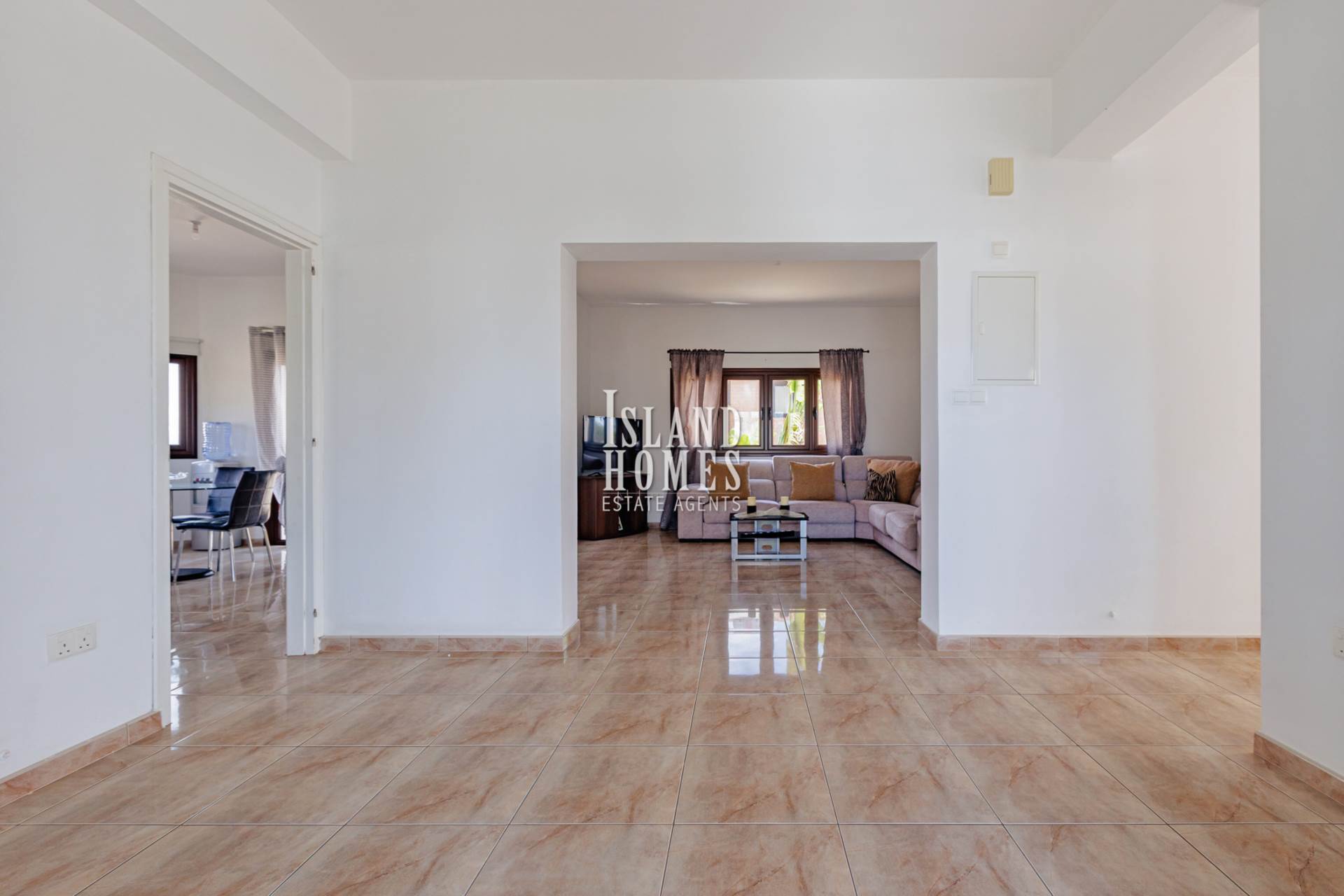 4 bedroom Detached in Frenaros, Famagusta, Cyprus – FrE185